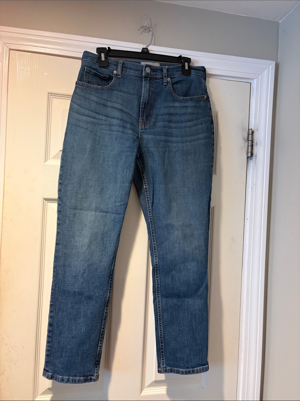 Everlane high rise Straight Leg Jeans in Blue 29R